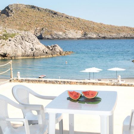 Beachfront Studio Kyma West ~ Crete'S Hidden Gem Kali Limenes Esterno foto